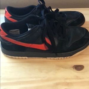 Men’s Nike Low Dunk Black and Orange